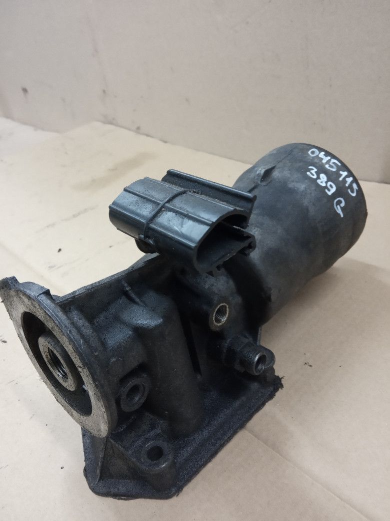 корпус масляного фильтра Volkswagen Passat B6 2005, 2.0 л., дизель, 045115389G