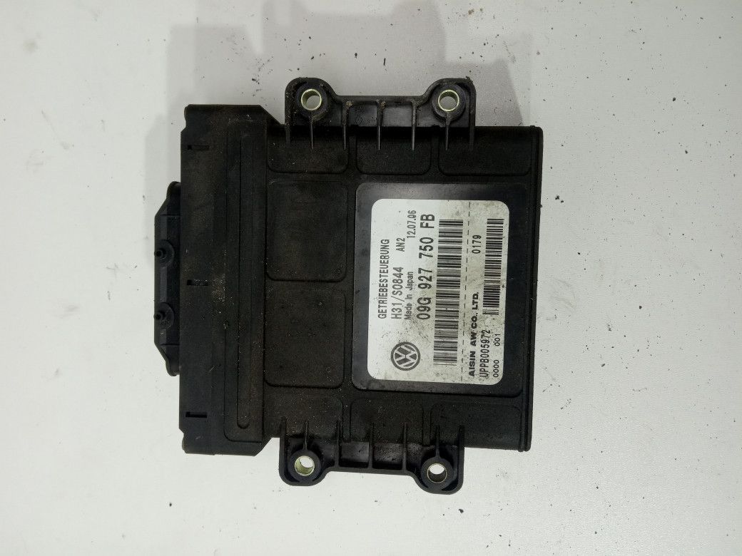 блок управления АКПП Volkswagen Golf 5 поколение 2007, 2.0 л., бензин, хетчбэк 5 дв., 09G927750FB, UPPB005972