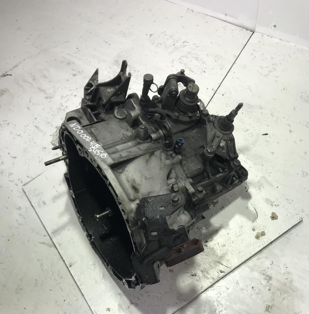 КПП механическая (МКПП) Renault Megane 2 поколение 2004, 1.9 л., дизель, МКПП, хетчбэк 5 дв., ND0001