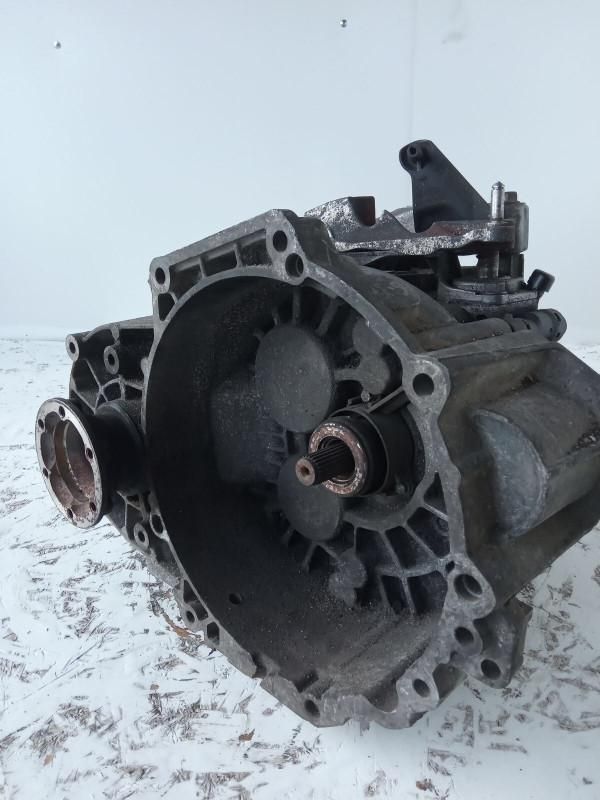 КПП механическая (МКПП) Volkswagen Passat B6 2007, 2.0 л., дизель, МКПП, седан, KDS