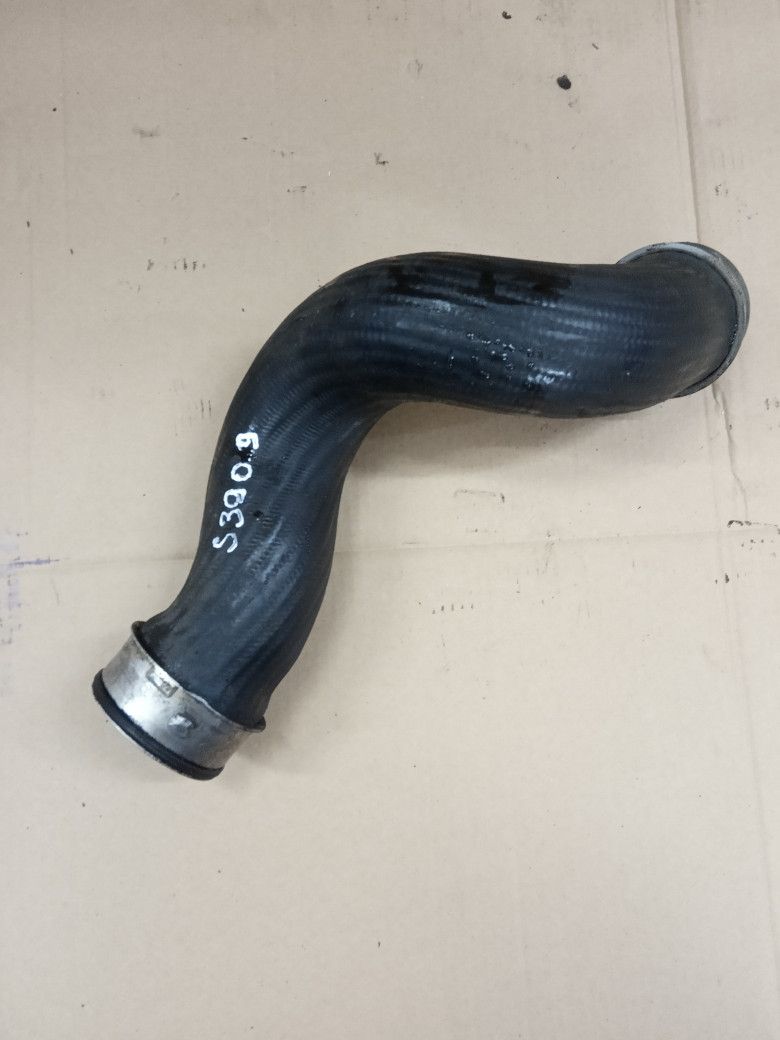 патрубок интеркулера Audi A4 B6 2004, 1.9 л., дизель, АКПП, седан, S3909