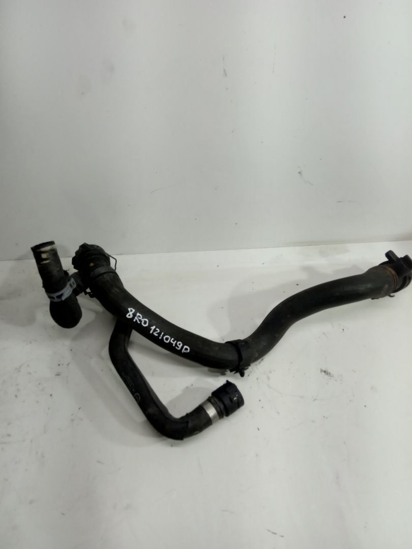 патрубок (трубопровод, шланг) Audi A4 B8/8K 2007, 2.0 л., дизель, 8K0121071B