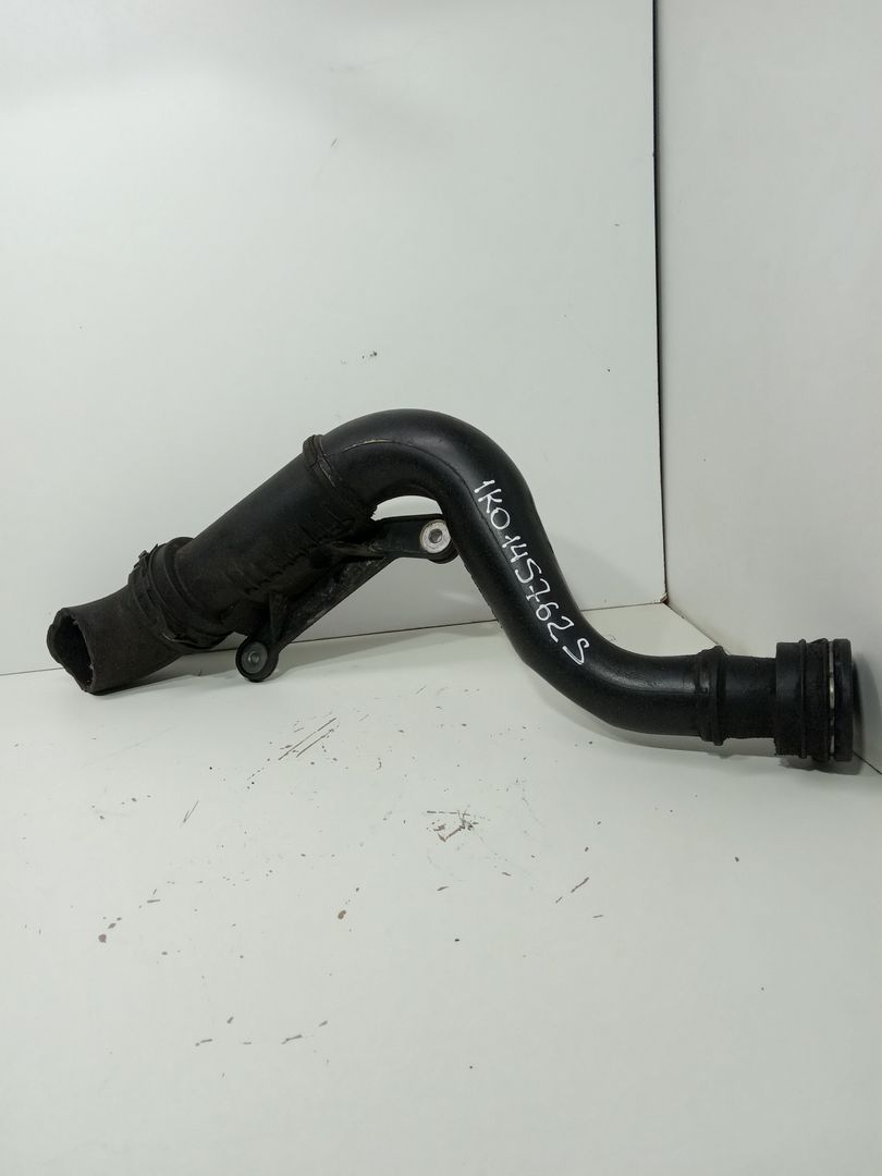 патрубок интеркулера Volkswagen Passat B6 2005, 2.0 л., дизель, 1K0145762S