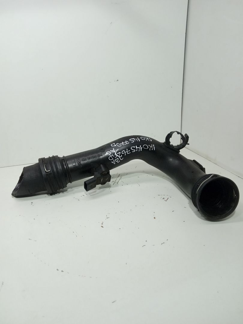 патрубок интеркулера Volkswagen Golf 5 поколение 2008, 2.0 л., дизель, 1K0145762BA, 1K0145762AD, 1K0145762AG, 1K0145770D