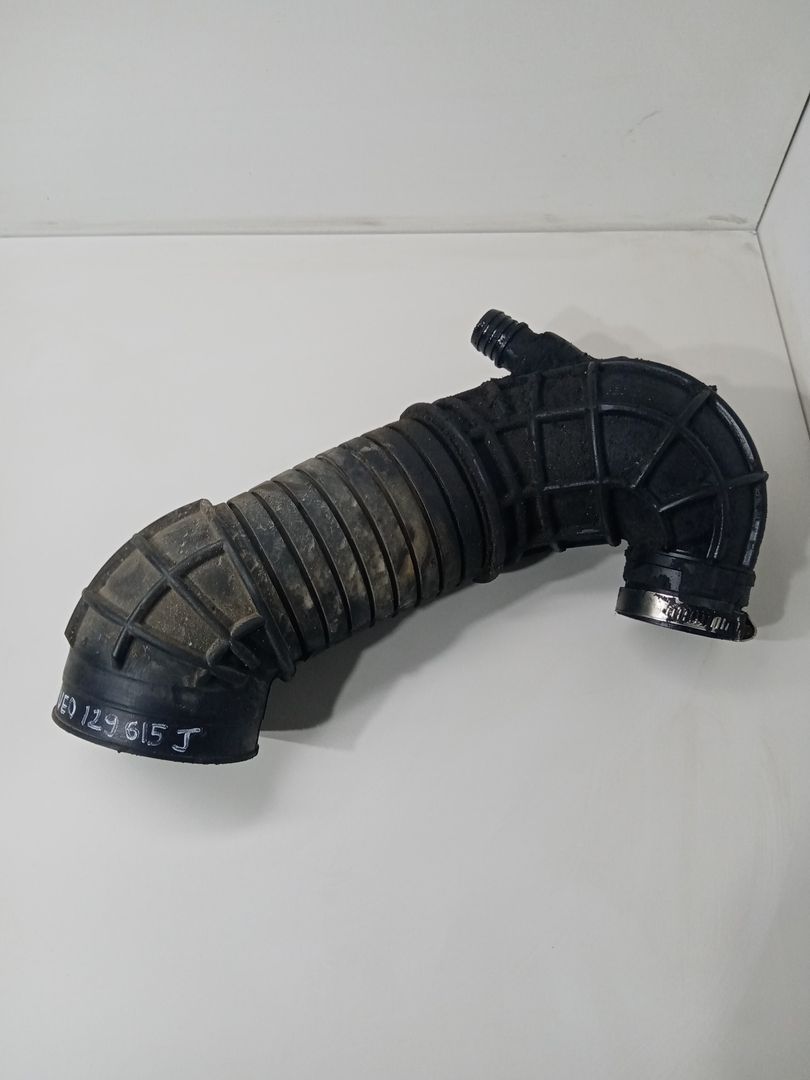 патрубок воздушного фильтра Audi A4 B7 2006, 2.0 л., дизель, VE0129615J
