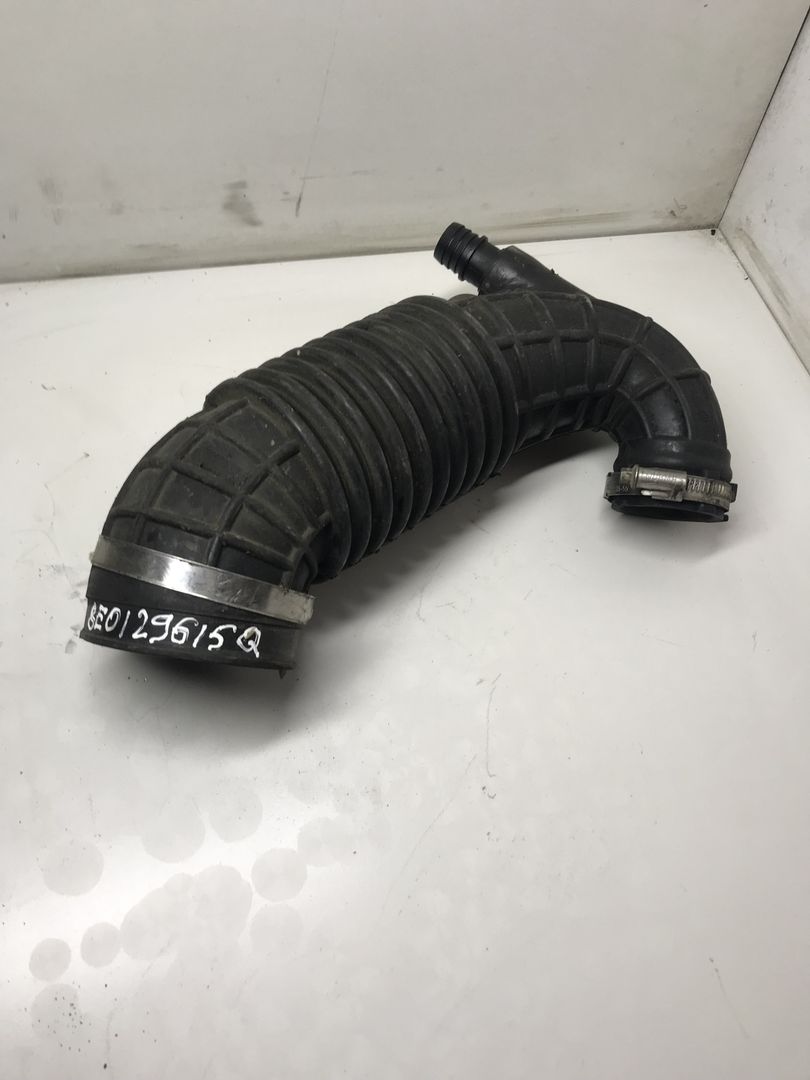 патрубок интеркулера Audi A4 B7 2006, 1.9 л., дизель, 8E0129615Q