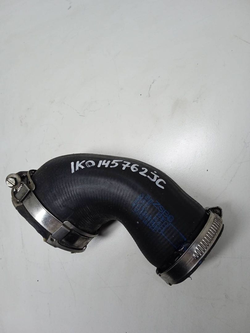 патрубок интеркулера Volkswagen Passat B7 2011, 1.4 л., бензин, 1K0145762JC