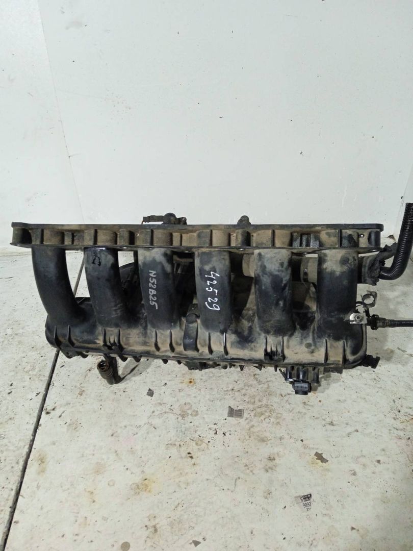 коллектор впускной BMW 5 серия E60/E61 2006, бензин, N52