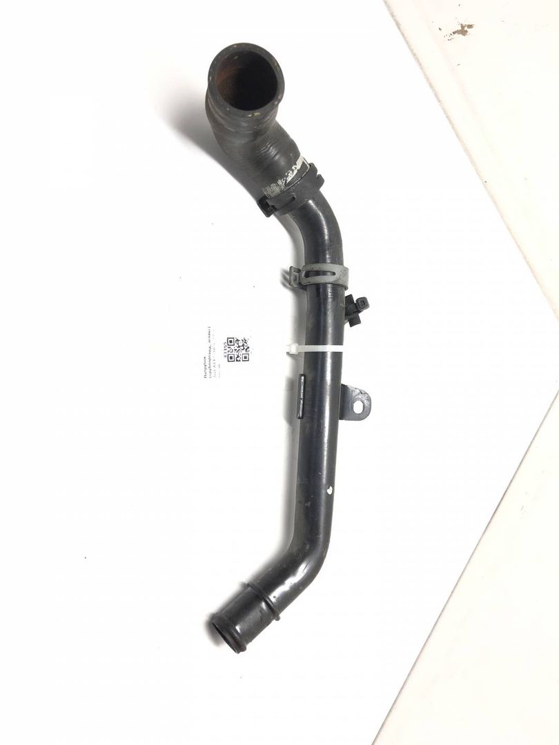 патрубок (трубопровод, шланг) Audi A4 B7 2007, 2.0 л., бензин, 06D121065L