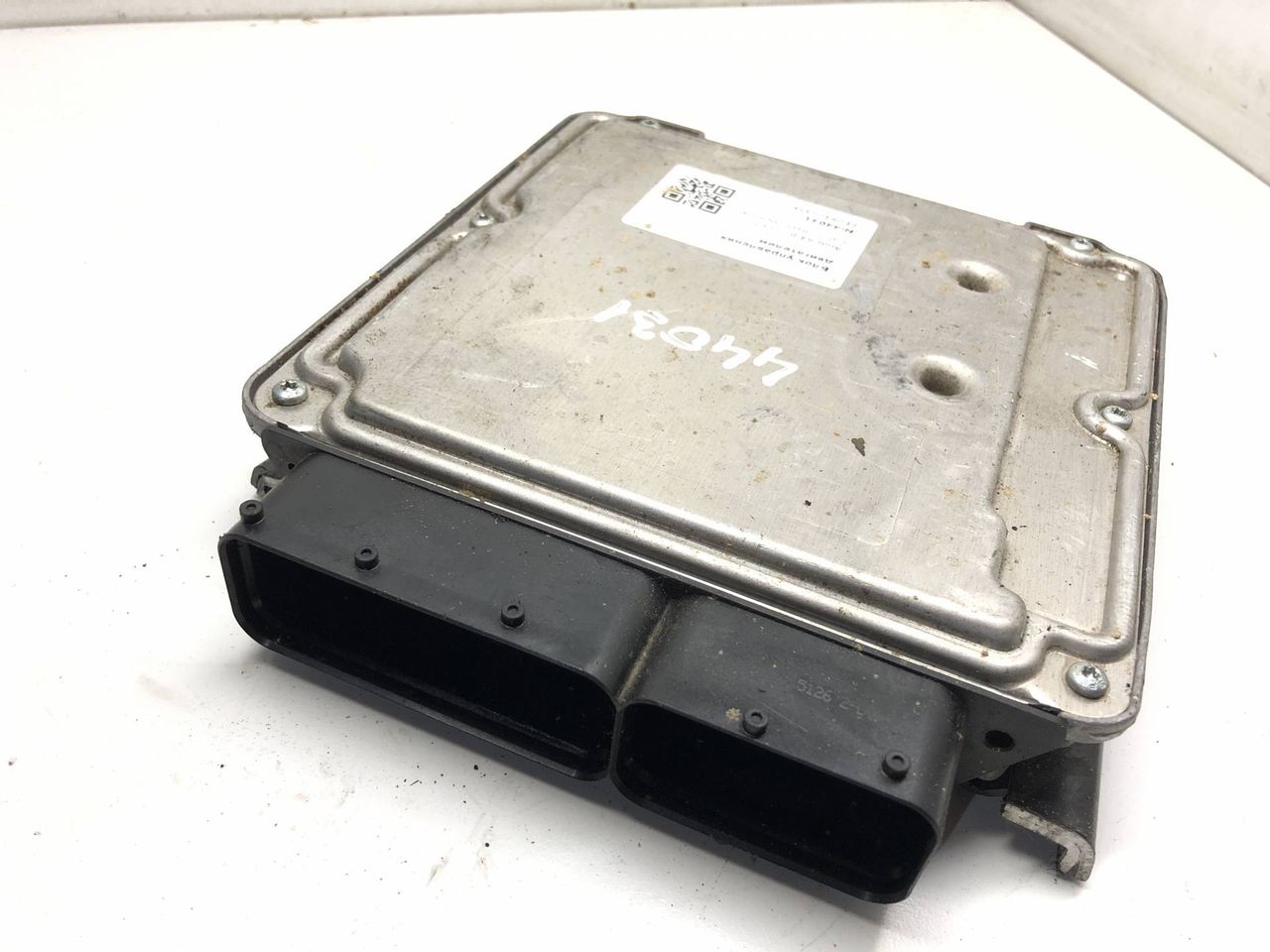 блок управления двигателем Audi A4 B7 2007, 2.0 л., бензин, 8E0910115K