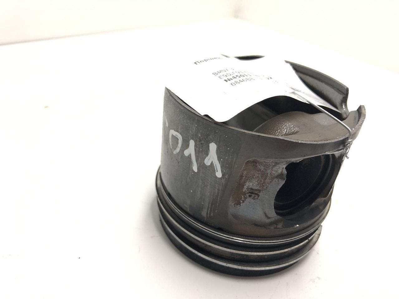 поршень BMW 3 серия E90/E91/E92/E93 [рестайлинг] E90 2008, 2.0 л., дизель, 0840BB, 7803033