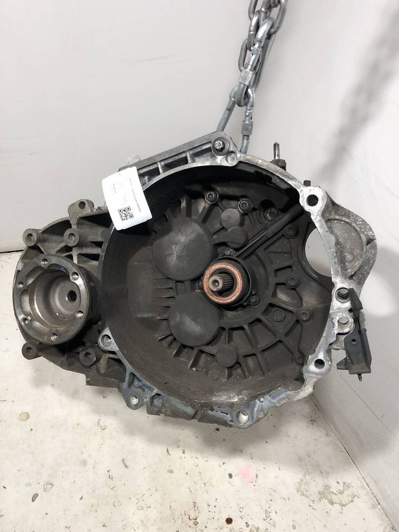 КПП механическая (МКПП) Volkswagen Passat B6 2007, 2.0 л., бензин, JLW, 11047