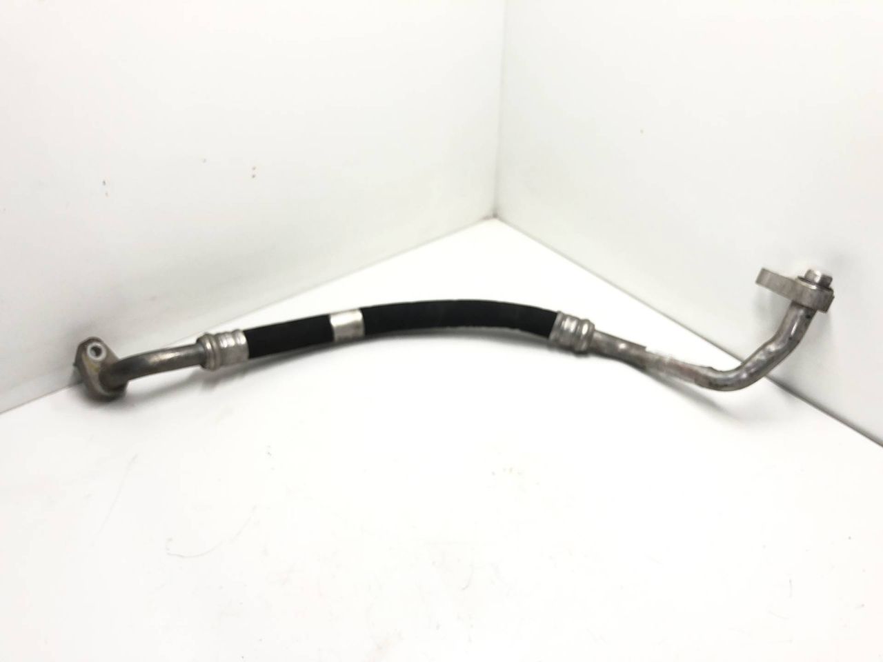 трубка кондиционера Mercedes-Benz E-Класс W213/S213/C238/A238 2018, 3.0 л., бензин, АКПП, Q1, A2058306401, 8303652278, 18597609