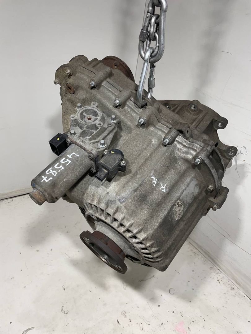 раздаточная коробка Land Rover Discovery 3 поколение 2008, 2.7 л., дизель, 8454228031, 8453227091, 4.1.1