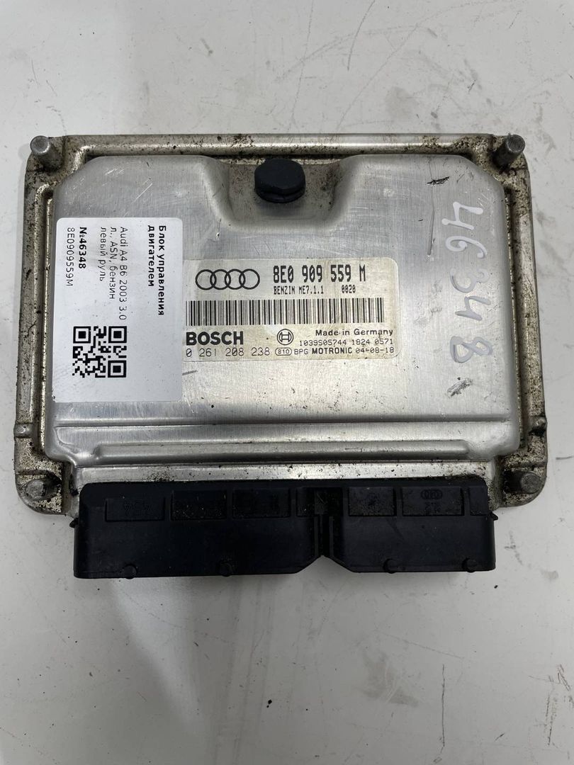 блок управления двигателем Audi A4 B6 2003, 3.0 л., бензин, 8E0909559M
