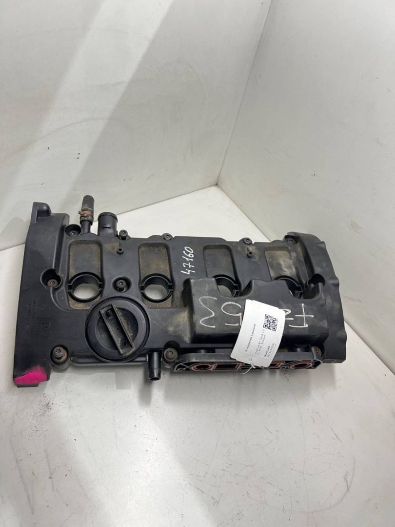 клапанная крышка Audi A4 B7 2008, 2.0 л., бензин, 06F103469K, 06F103469F, 06F103469G