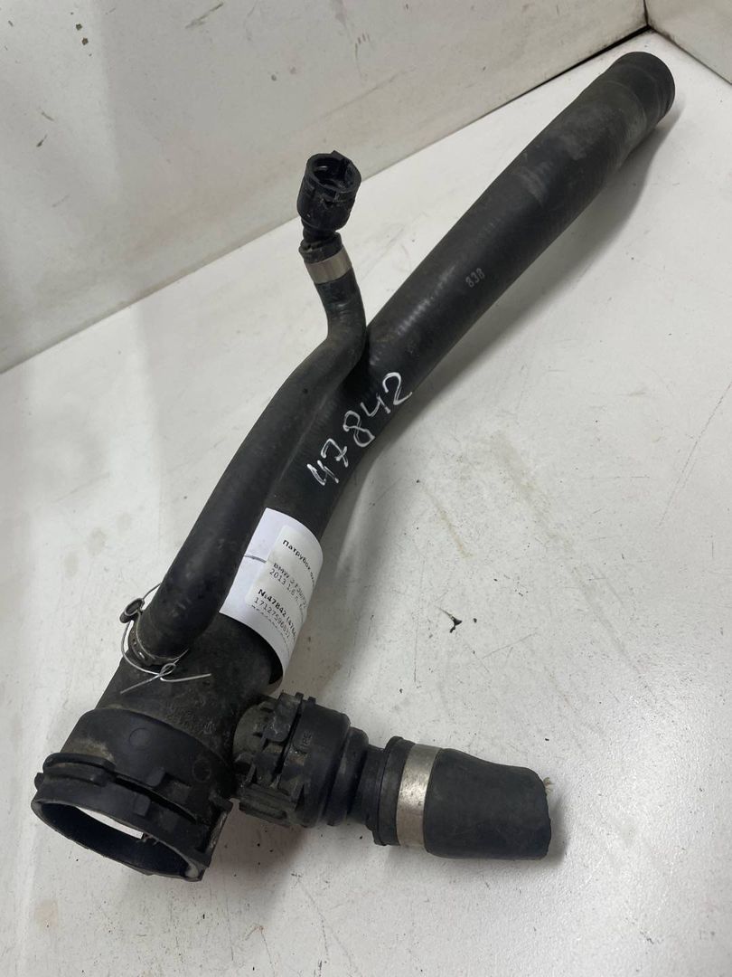 патрубок радиатора BMW 3 серия F30/F31/F34 2013, 1.6 л., бензин, 17127596832, 7596831, 7619432, 7584820, 8377702