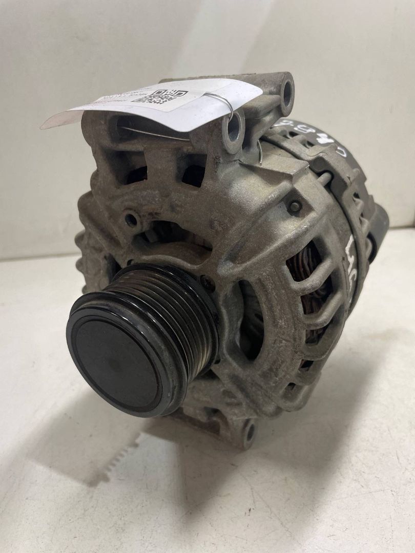 генератор Audi A4 B8 [рестайлинг] 2014, 1.8 л., бензин, 06H903017T, 0125711090