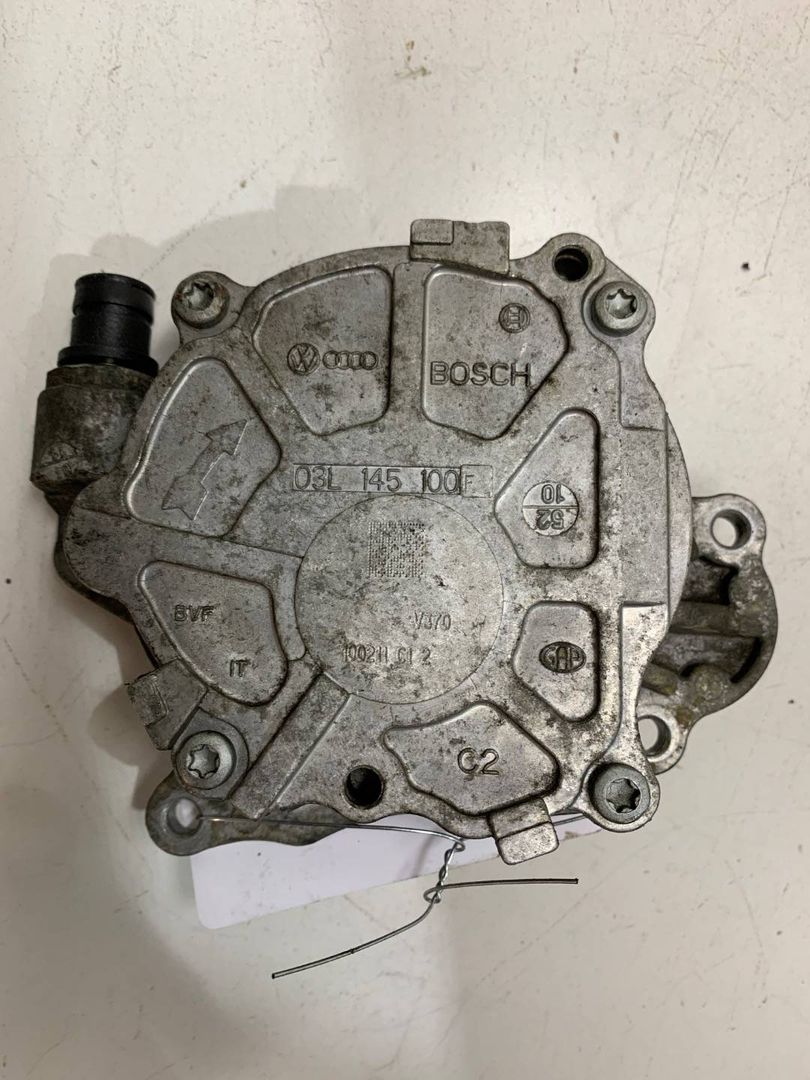 насос вакуумный Audi A4 B8/8K [рестайлинг] 2011, 2.0 л., дизель, 03L145100F, 03L145100