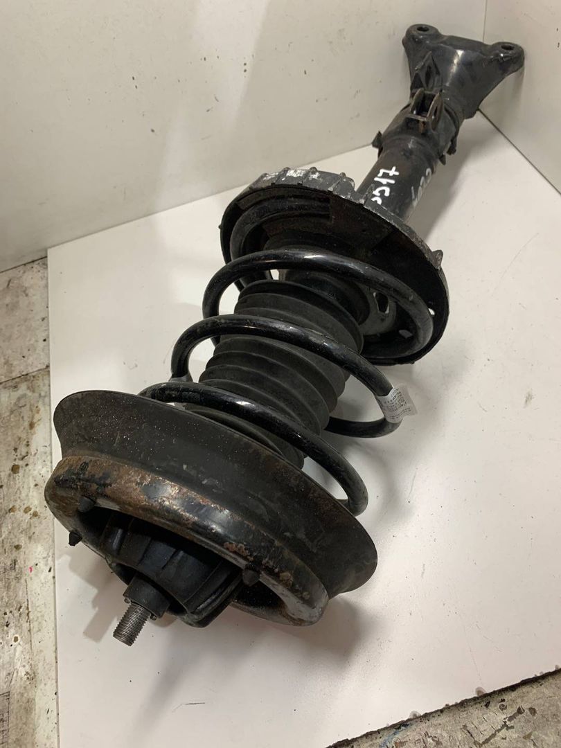 стойка передняя Mercedes-Benz C-Класс W203/S203/CL203 2002, 2.2 л., OM 646.962, дизель, A203