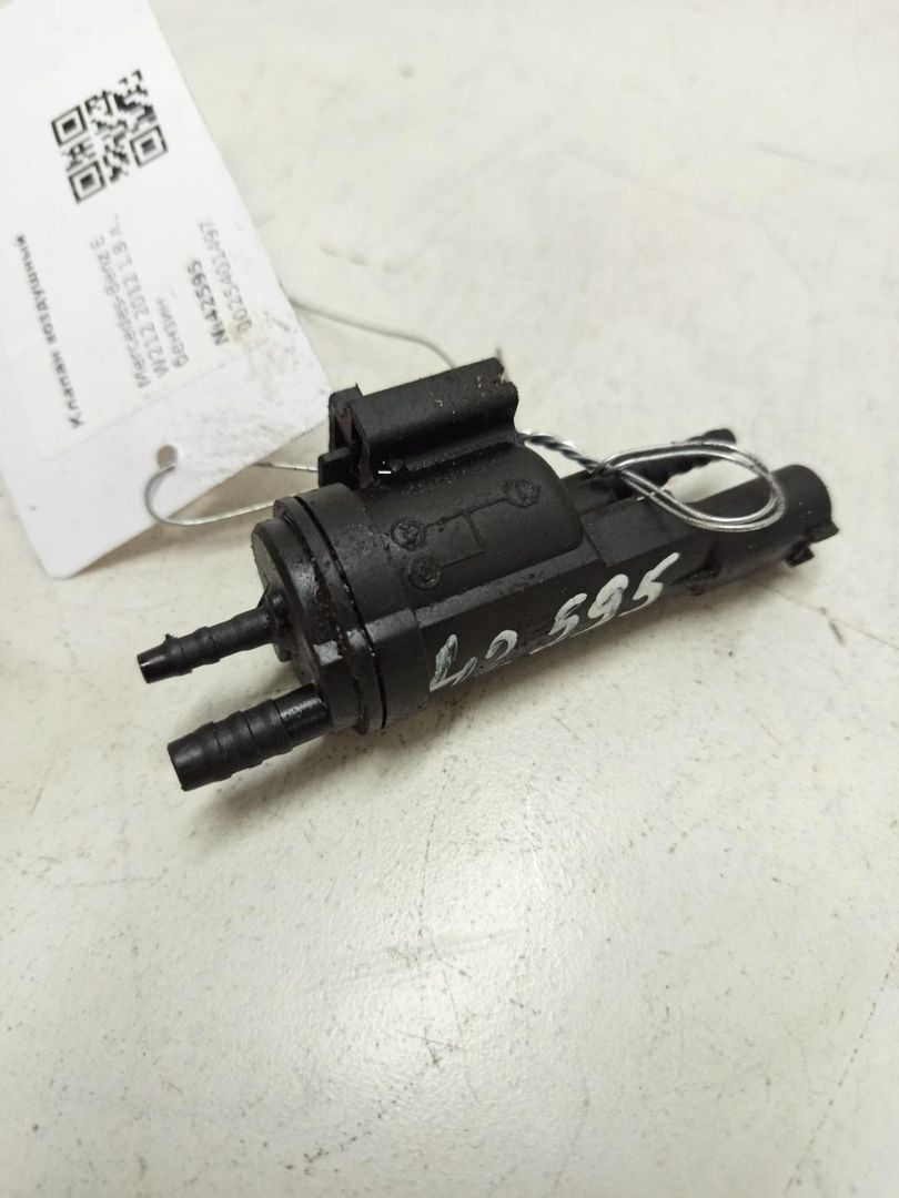 клапан вакуумного управления Mercedes-Benz E-Класс W212/S212/C207/A207 2012, 1.8 л., бензин, 0025401497