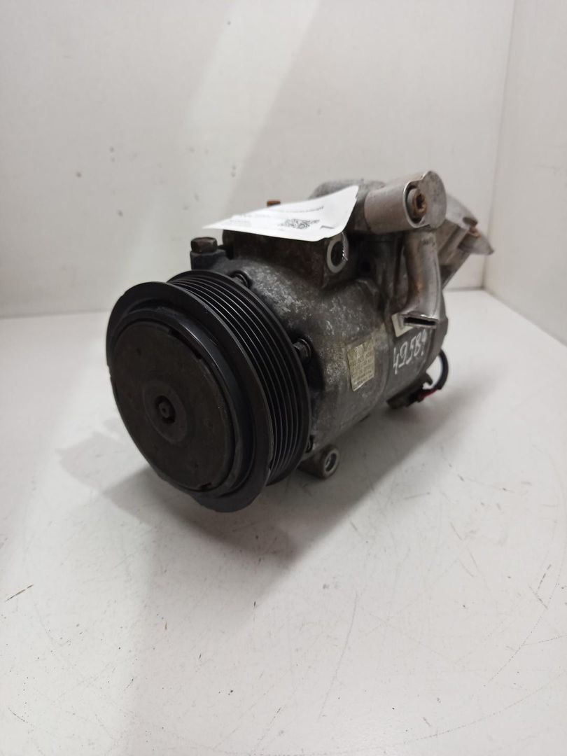 компрессор кондиционера SEAT Toledo 2 поколение 2003, 1.9 л., дизель, 6Q0820808D, 6Q0820808