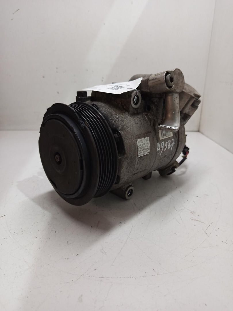 компрессор кондиционера SEAT Toledo 2 поколение 2003, 1.9 л., дизель, 6Q0820808D, 6Q0820808