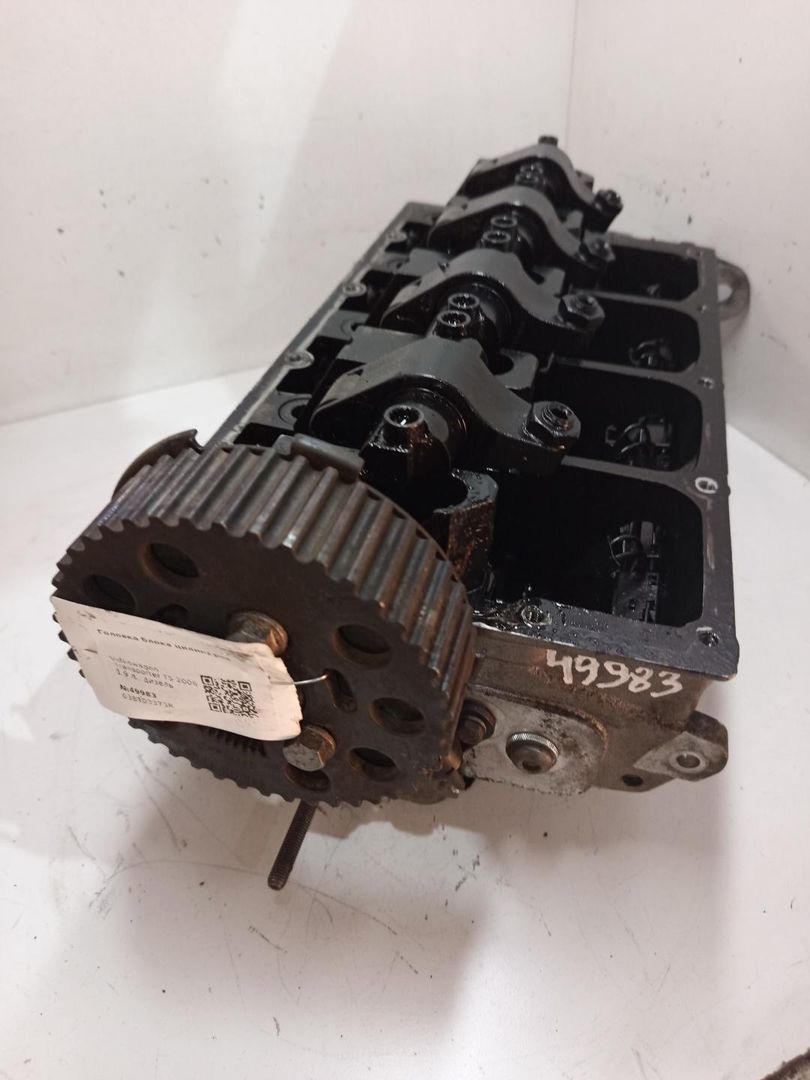 головка блока цилиндров Volkswagen Transporter T5 2006, 1.9 л., дизель, 038103373R