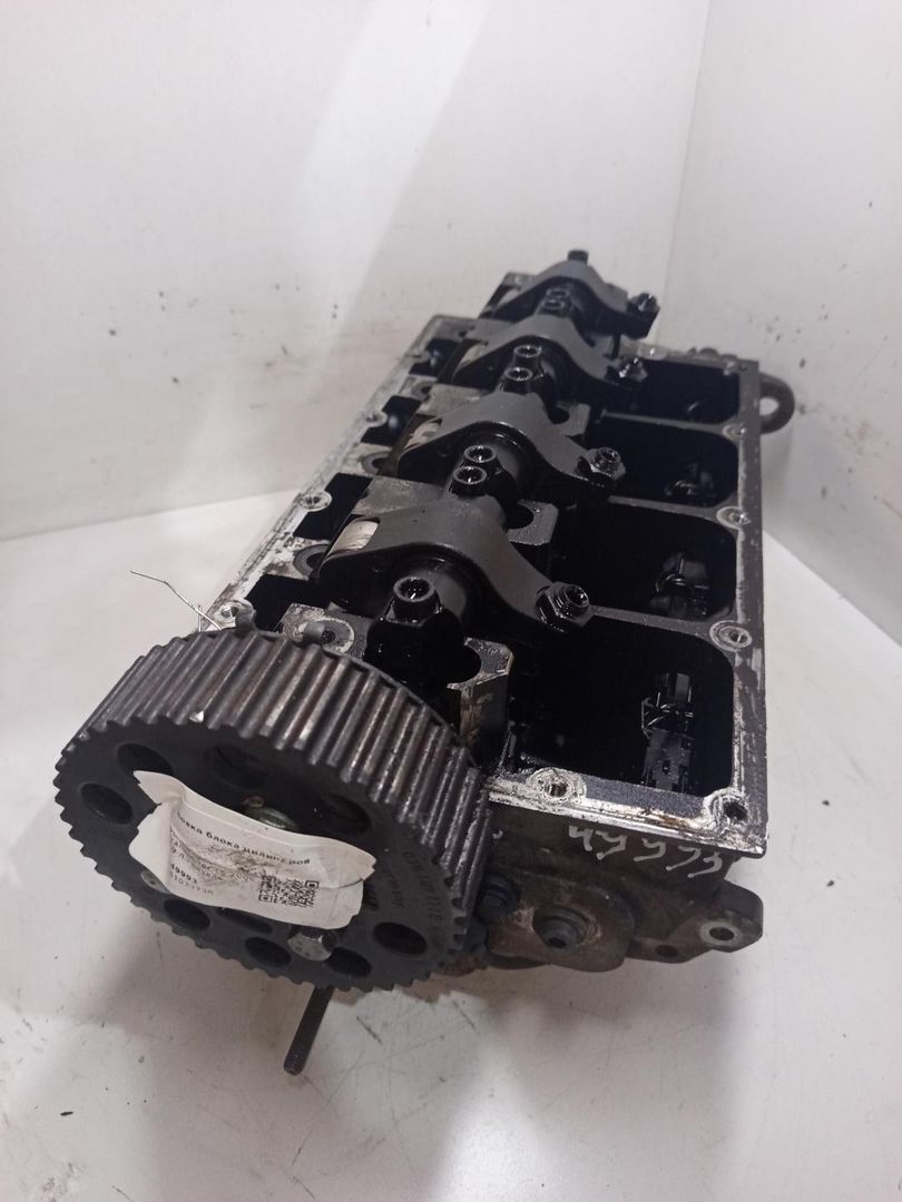 головка блока цилиндров Volkswagen Transporter T5 2006, 1.9 л., дизель, 038103373R