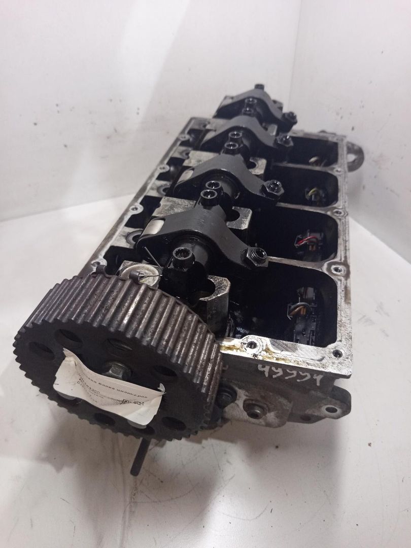 головка блока цилиндров Volkswagen Transporter T5 2006, 1.9 л., дизель, 038103373R