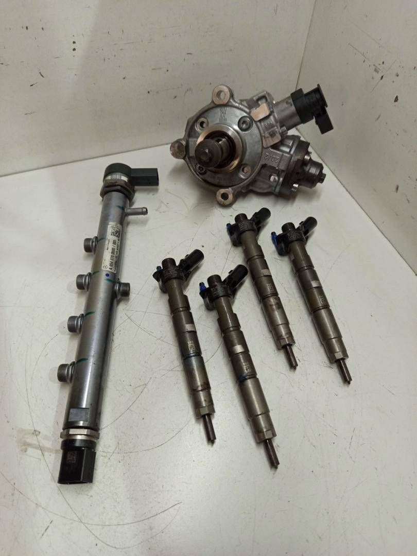форсунка Mercedes-Benz E-Класс W213/S213/C238/A238 2017, 2.0 л., дизель, A6540700187, A6540700095, A6540700001, 3443462939, 0445117048, 0445010736