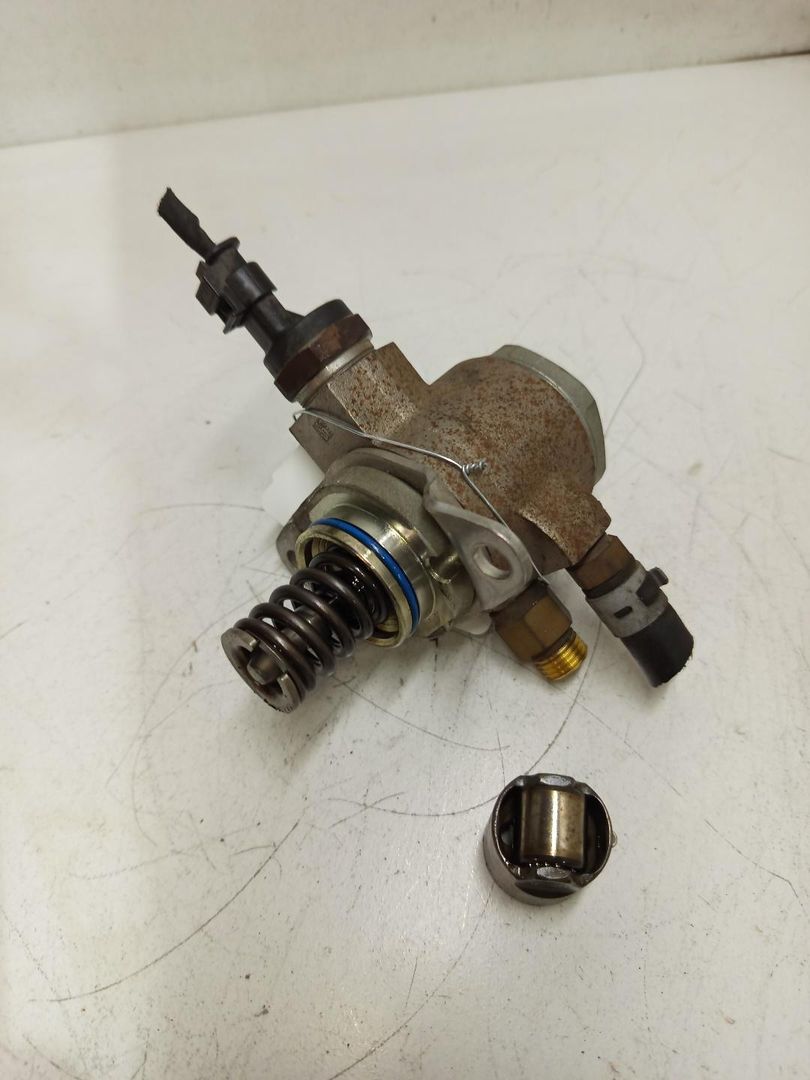 ТНВД Volkswagen Passat B6 2010, 1.4 л., бензин, 03C127026C, 03C127026D, 03C127026M, 03C127026P, 03C127026R, 03C127026Q, 03C127026N, 03C127026L, 03C127026K, 03C127026J, 03C127026G, 03C127026E, 03C127026S, 03C127026