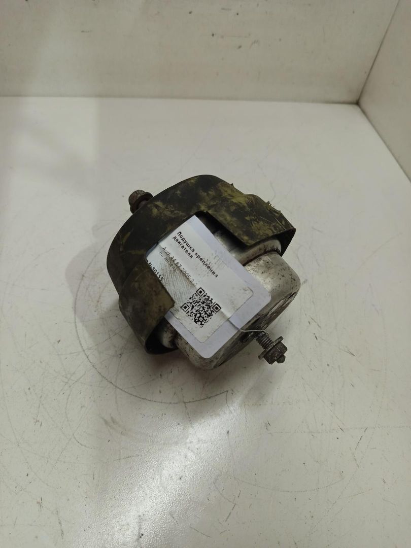 подушка крепления двигателя Audi A4 B7 2005, 2.0 л., дизель, 8E0199382AG, 8E0199382K, 8E0199382D, 8E0199382AB
