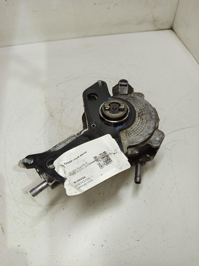 тандемный насос Skoda Superb 2 поколение 2008, 2.0 л., дизель, 038145209A, 038145209E, 038145209N, 038145209M, 038145209C, 038145209, 038145209Q, 038145209K, 038145209H, 038145215, 03G145209E, 03G145209M - фото №1