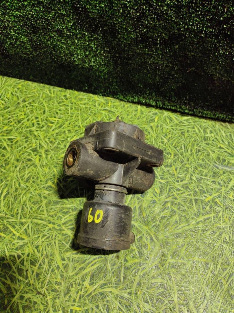 Клапан ускорительный MAN F2000 1 поколение 1995, 10.0 л., D 2865 LF06, дизель, МКПП, 4324070100 - фото №1