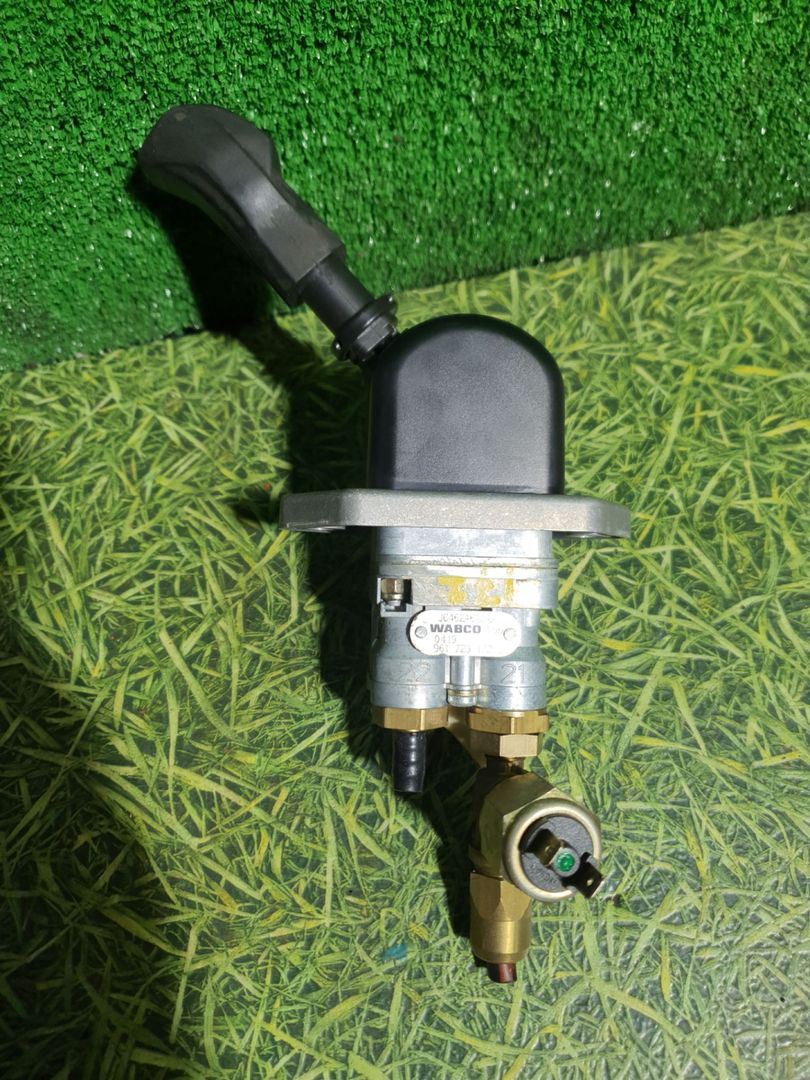 кран ручного тормоза (ручник) Ford F-Max 2019, дизель, АКПП, JC462A622AA, 9617231720, T288925 - фото №1