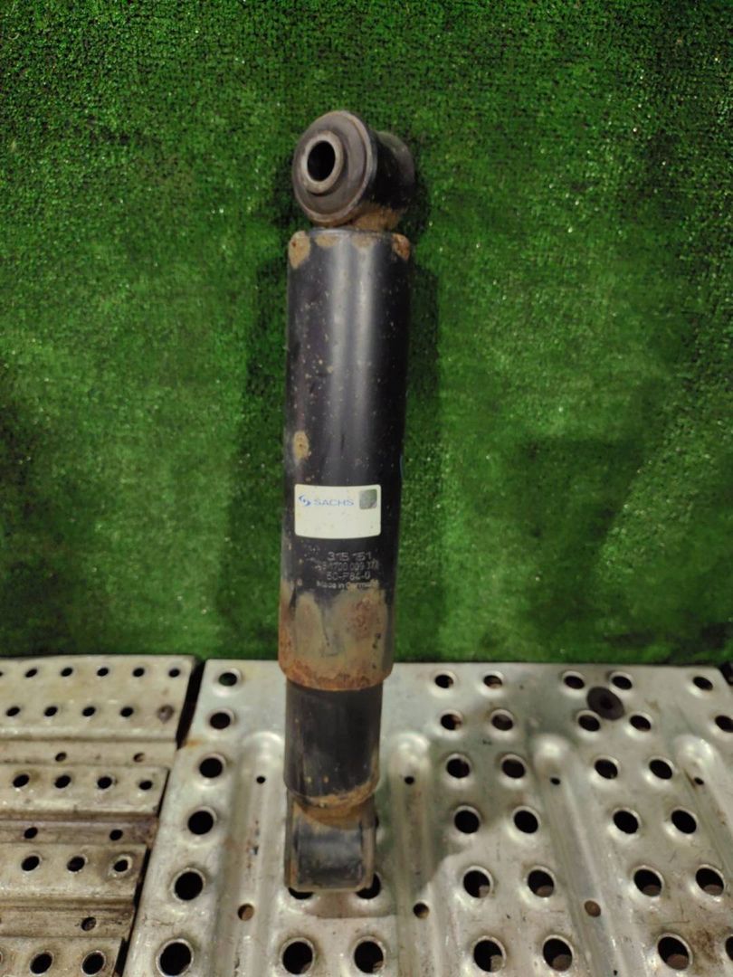 амортизатор задний MAN TGA 1 поколение 2003, 12.0 л., D 2866 LF28, дизель, АКПП, 81437026100, 315151 - фото №1