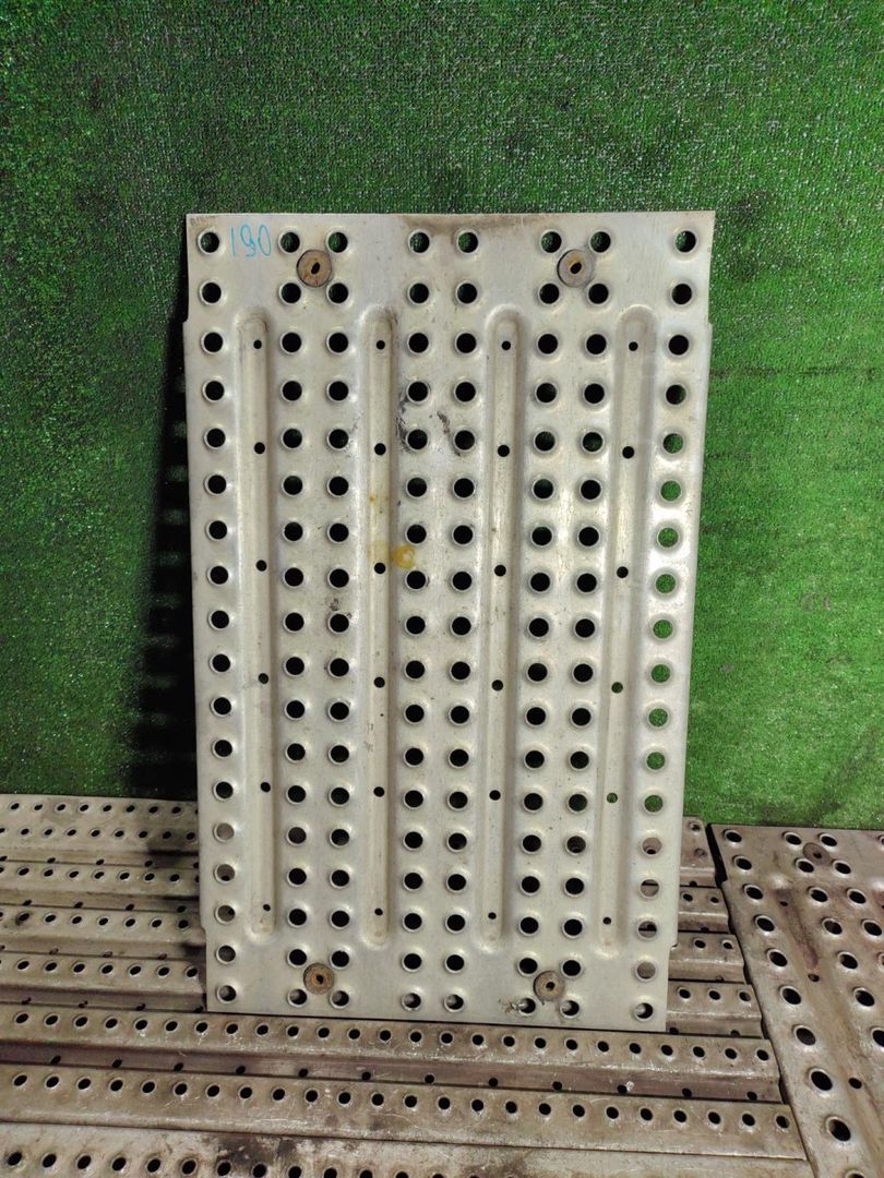 полик закабинный (площадка) Volvo FM 3 поколение 2013, 10.8 л., D11C410, дизель, АКПП, 21593352 - фото №1