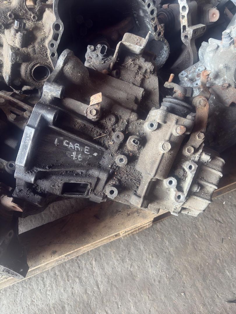 КПП механическая (МКПП) Toyota Carina E 1 поколение T190 1998, 1.6 л., бензин, МКПП, седан