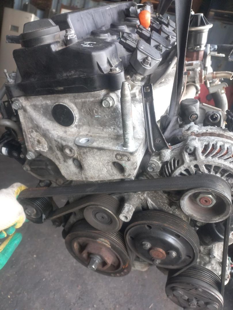 двигатель Honda Civic 8 поколение 2007, 1.8 л., R18A2, бензин, МКПП, R18A2 - фото №1