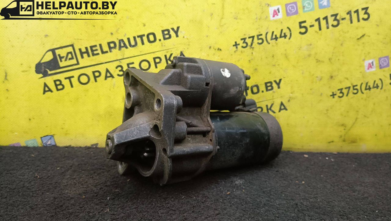 стартер Renault Clio 2 поколение 1998, 1.2 л., бензин, золотистый, хетчбэк 3 дв., передний привод, D6RA - фото №1