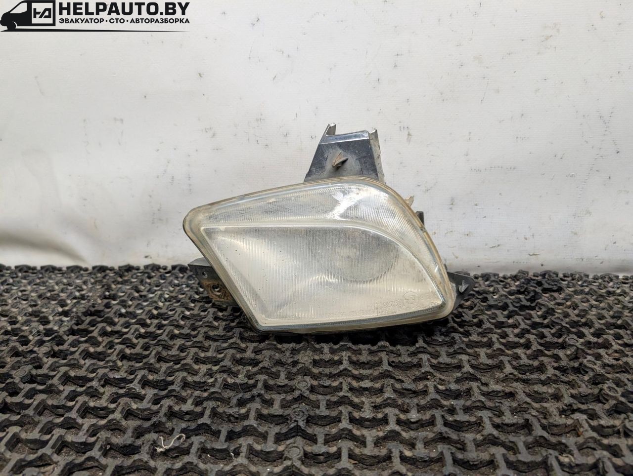фара противотуманная правая Citroen Xsara 1 поколение 1998, 1.6 л., бензин, 5МКПП, зелёный, хетчбэк 3 дв., передний привод, 08552-2001 - фото №1
