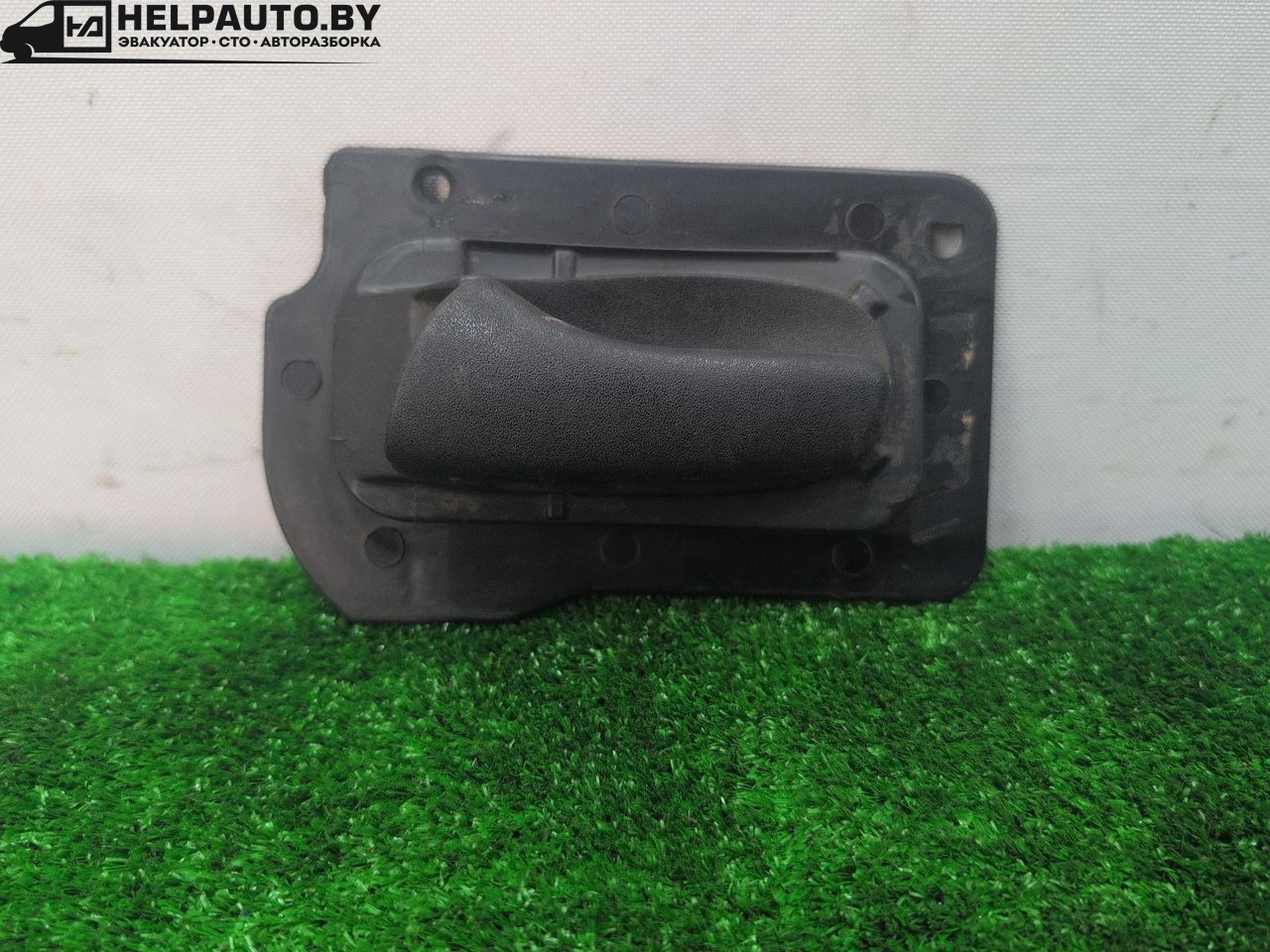 ручка внутренняя передняя левая Opel Vectra B 1998, 1.8 л., бензин, МКПП, универсал, передний привод, 0035966, 008062349, 90506459 - фото №1