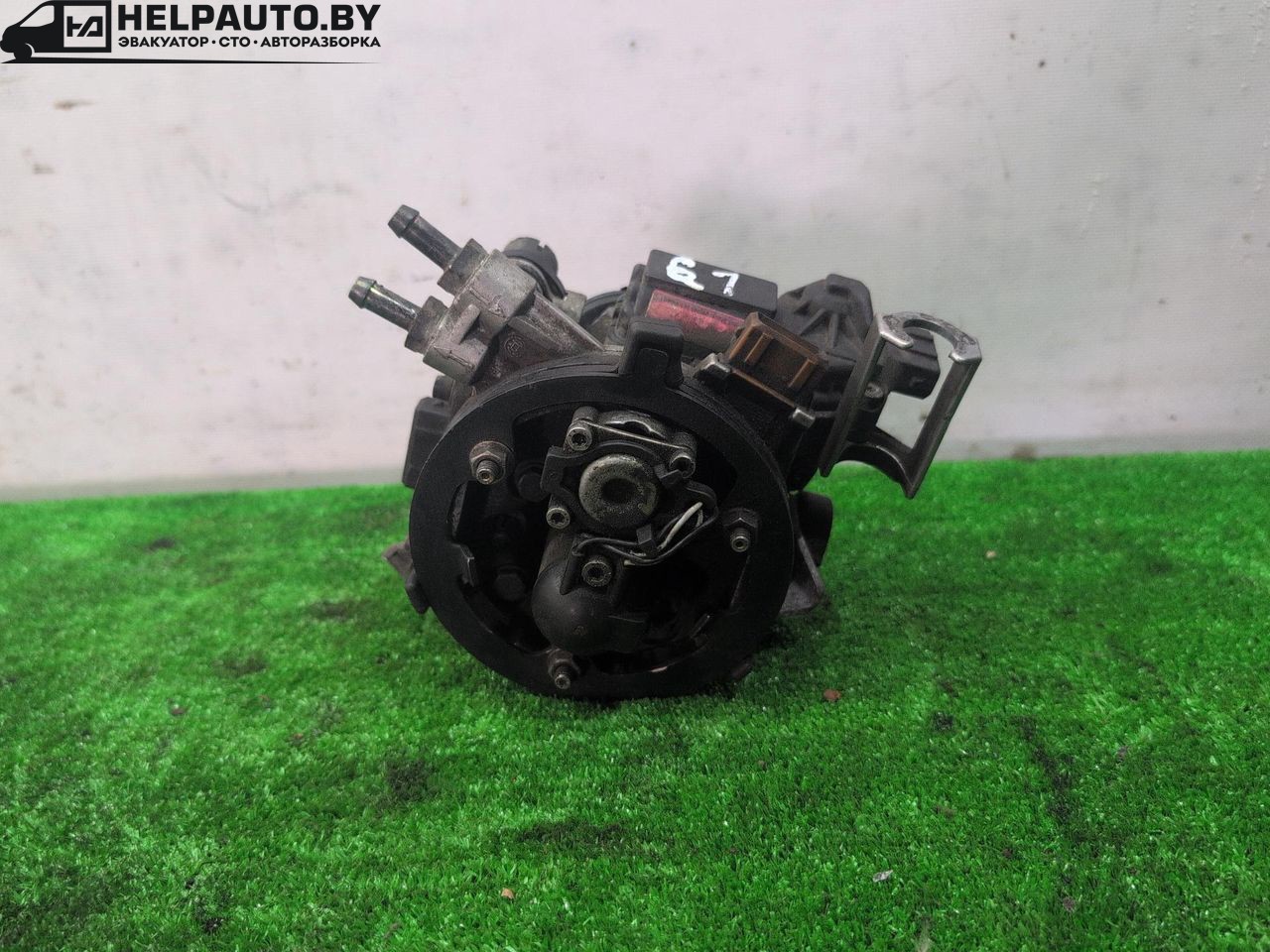 моновпрыск Audi 80 8C/B4 1993, 2.0 л., ABT, бензин, МКПП, зеленый, седан, передний привод, 0132008600 - фото №1