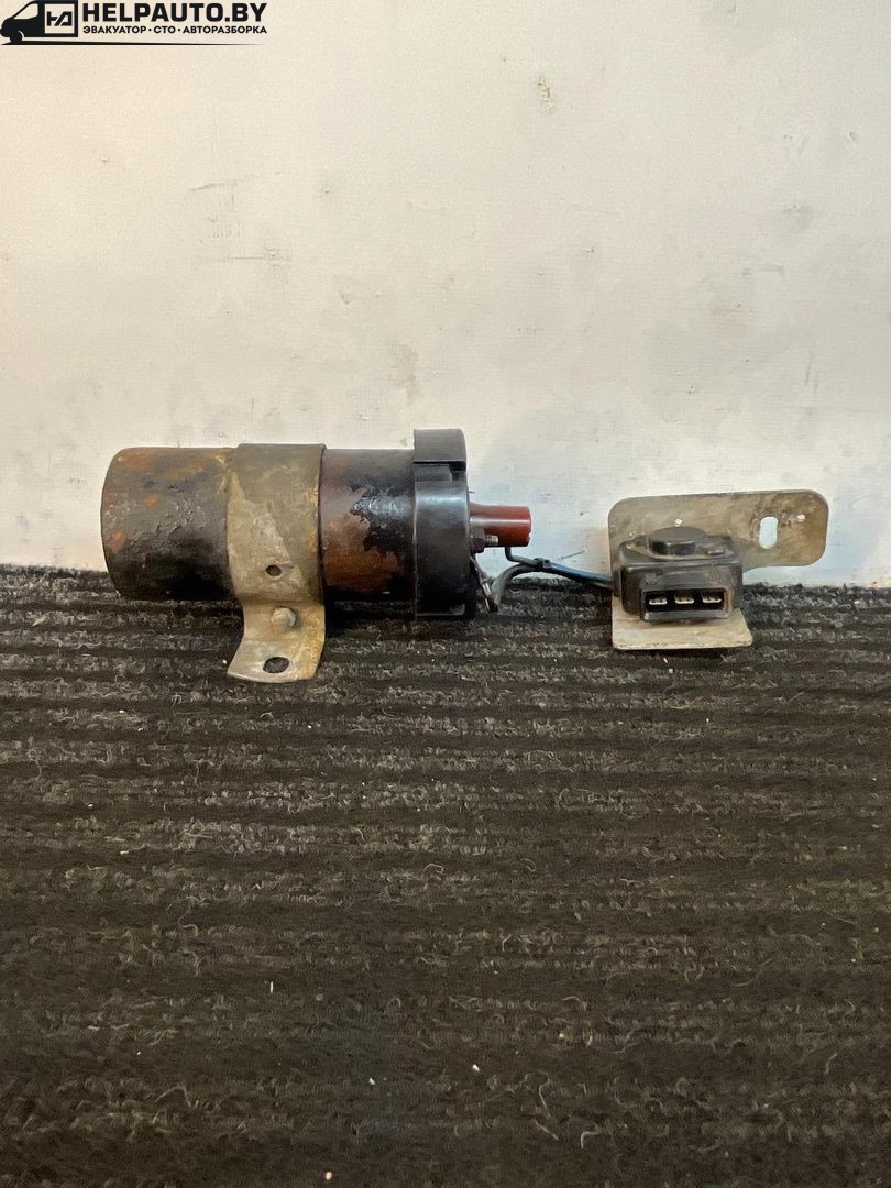 катушка зажигания Audi 80 8C/B4 1993, 2.0 л., ABT, бензин, МКПП, зеленый, седан, передний привод - фото №1