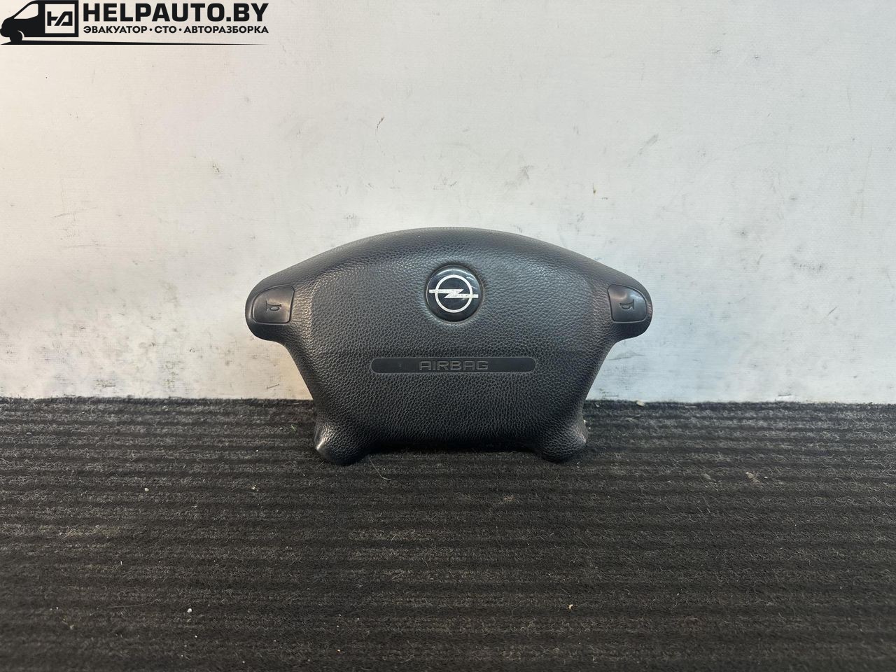 подушка безопасности водителя Opel Sintra 1 поколение 1999, 2.2 л., X 22 XE, бензин, МКПП, красный, минивэн, передний привод, AB1906P71760221 - фото №1