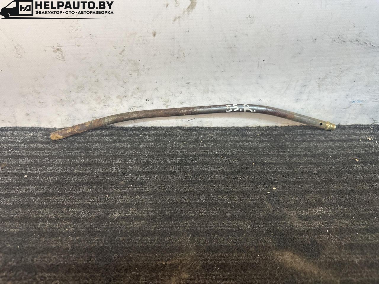 Направляющая трубка для троса ручника (стояночного тормоза) Volkswagen Passat B3 1991, 1.9 л., дизель, МКПП, белый, универсал, передний привод - фото №1