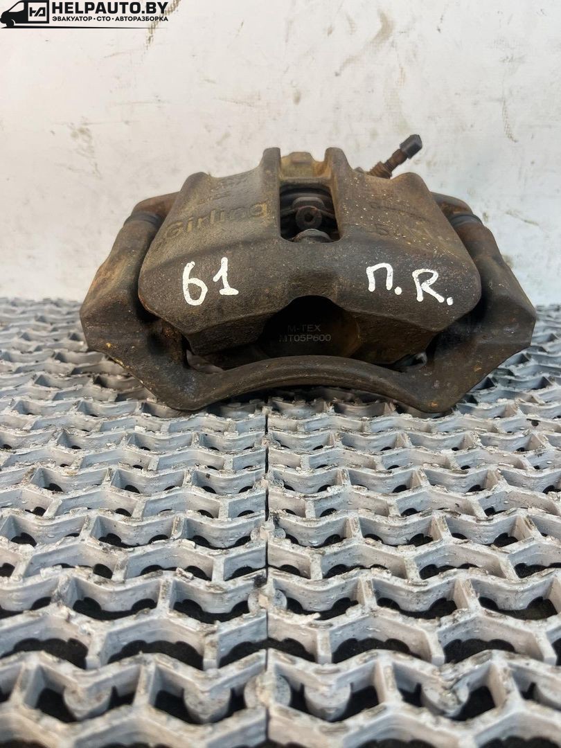 суппорт передний правый Audi 80 8C/B4 1993, 2.0 л., ABT, бензин, МКПП, зеленый, седан, передний привод, 3223853 - фото №1
