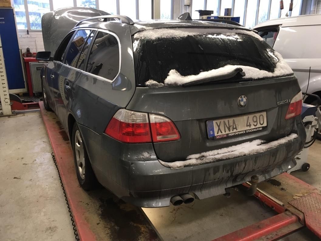 BMW 5 E60/E61 2006
