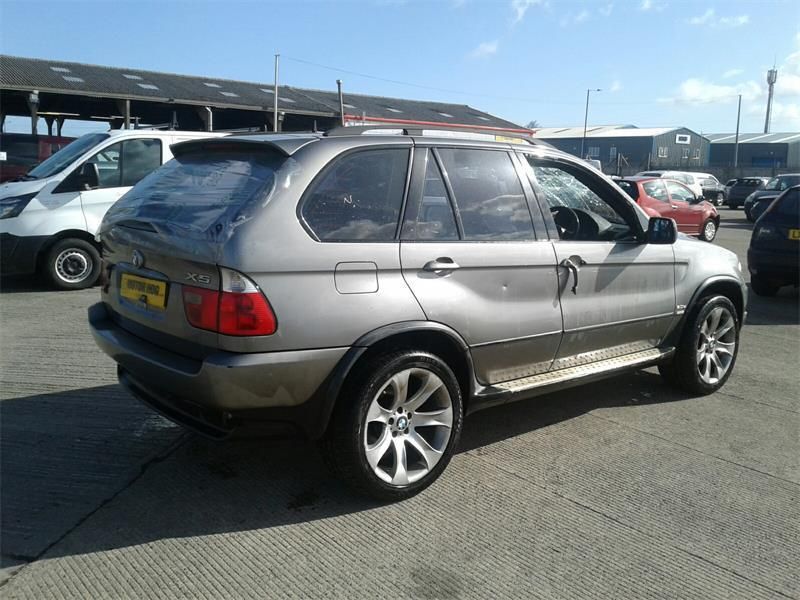 BMW X5 E53 рест. 2005